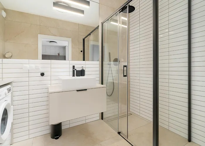 Verde Apartment By Kramm